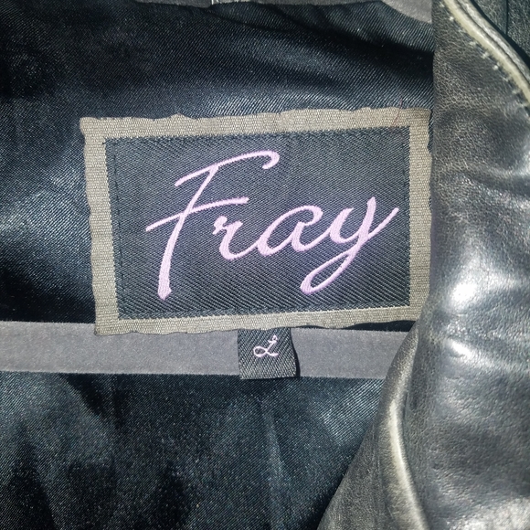 leather jacket - Picture 8 of 9